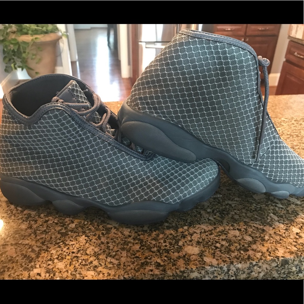 Jordan futures grey comfortable great fit